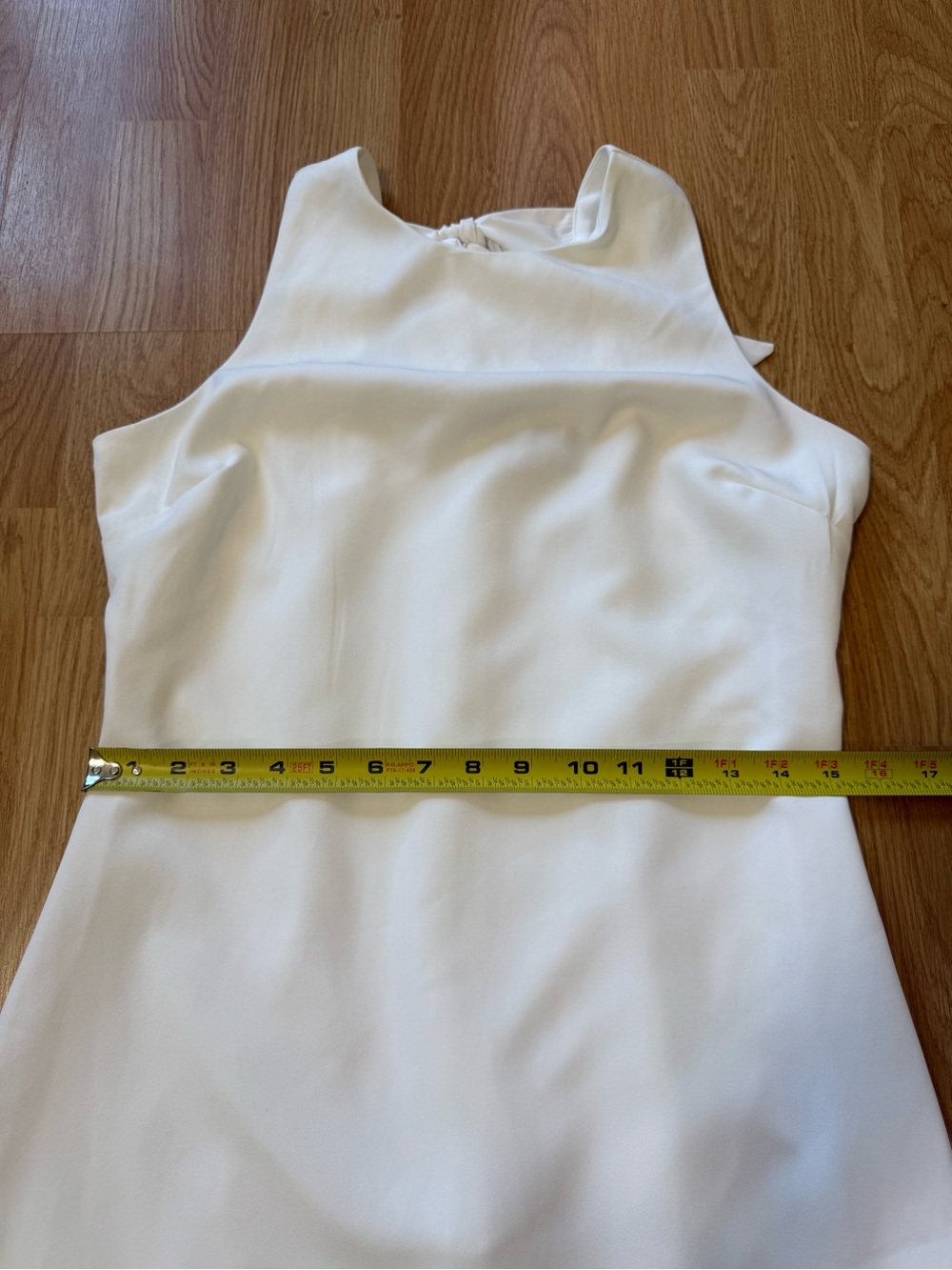 Sam Edelman Classic White Sleeveless Bow Back Sheath Dress - Size 4 ( NWT ) - Picture 12 of 15